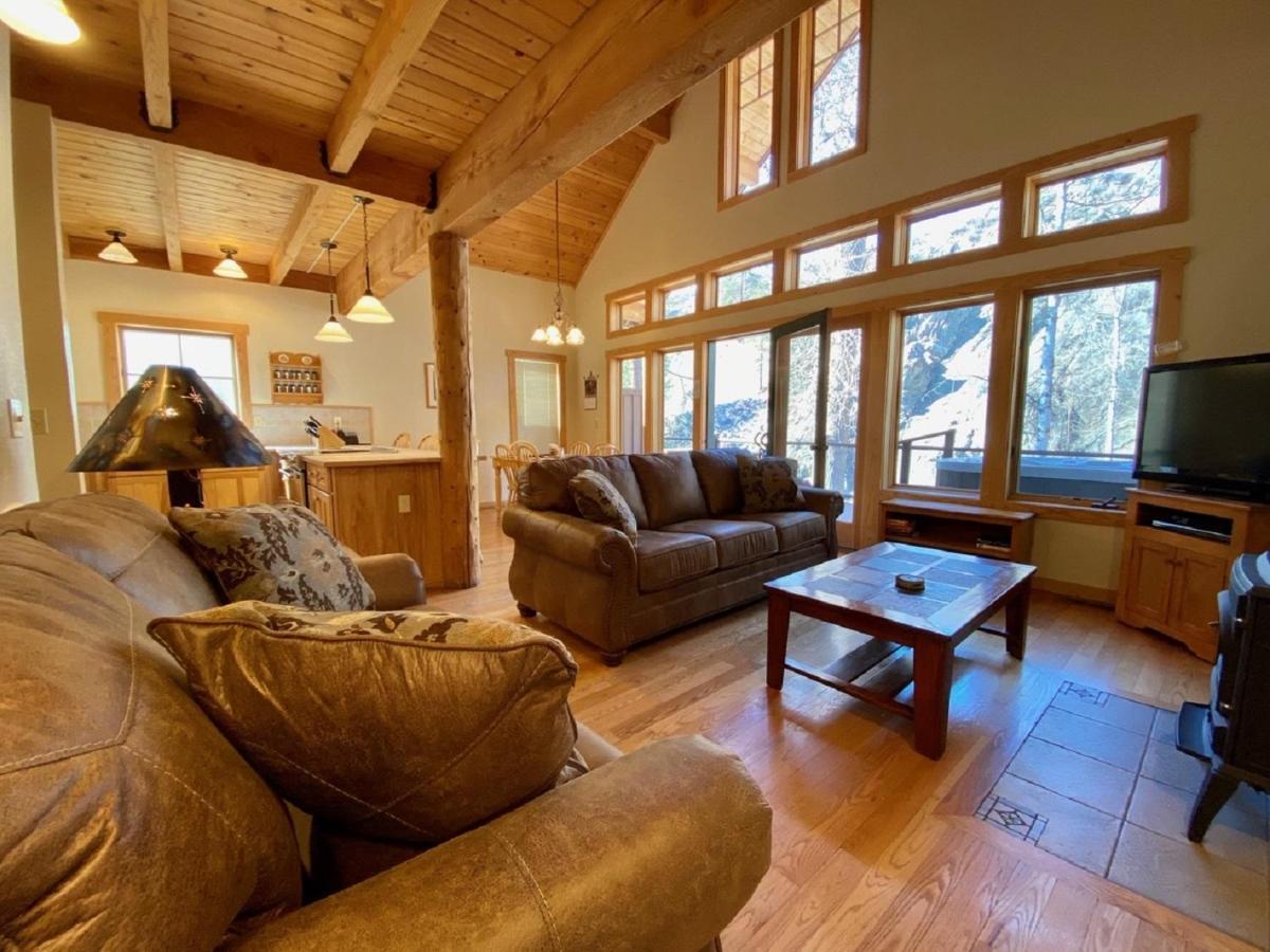 River'S Edge Resort Winthrop Buitenkant foto